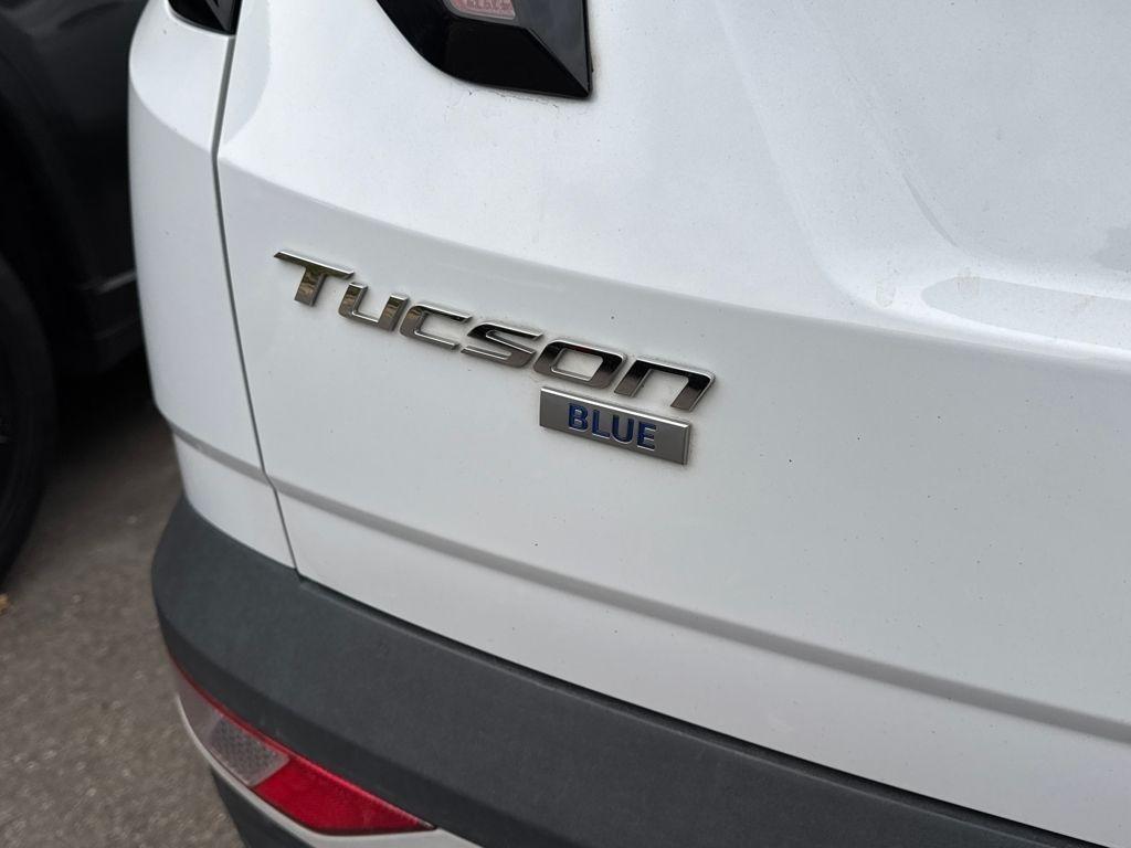 used 2022 Hyundai TUCSON Hybrid car, priced at $17,993