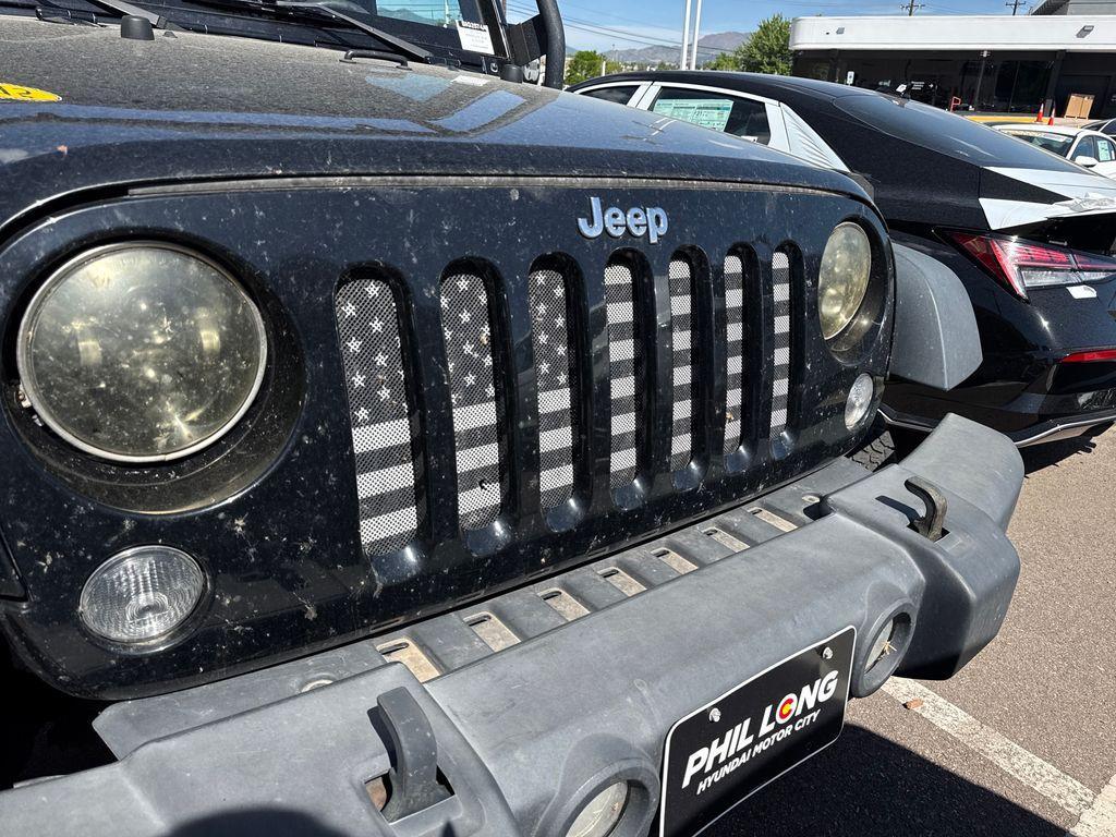 used 2015 Jeep Wrangler Unlimited car, priced at $12,989