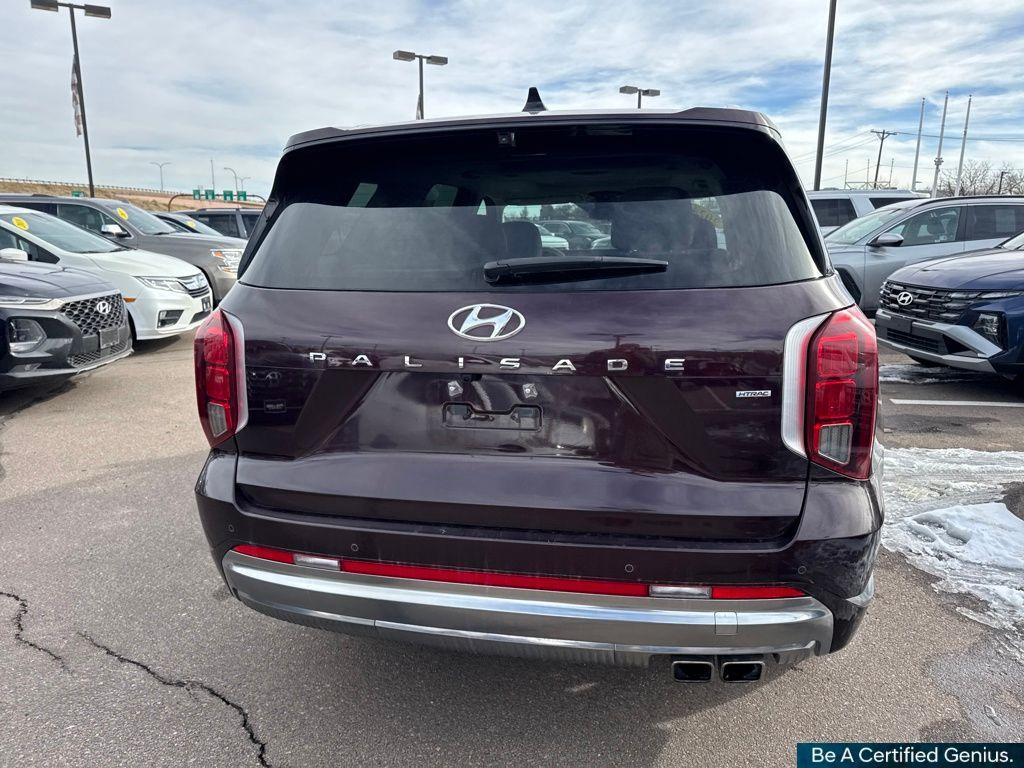 used 2024 Hyundai Palisade car, priced at $38,592