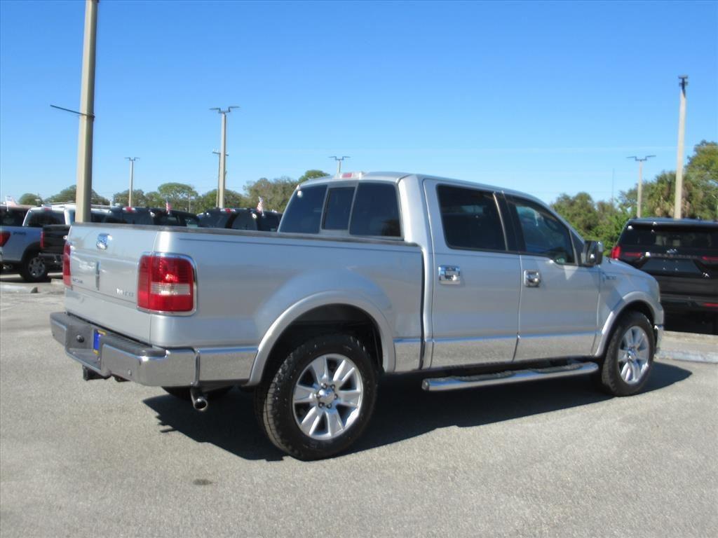 used 2007 Lincoln Mark LT car, priced at $11,250