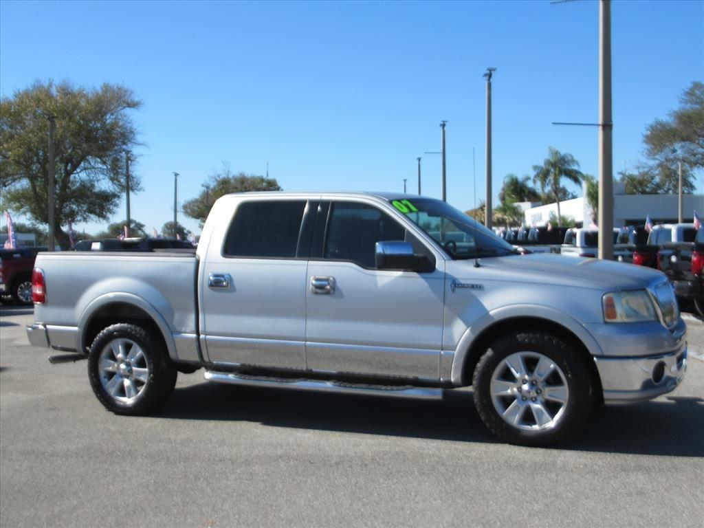 used 2007 Lincoln Mark LT car, priced at $11,250