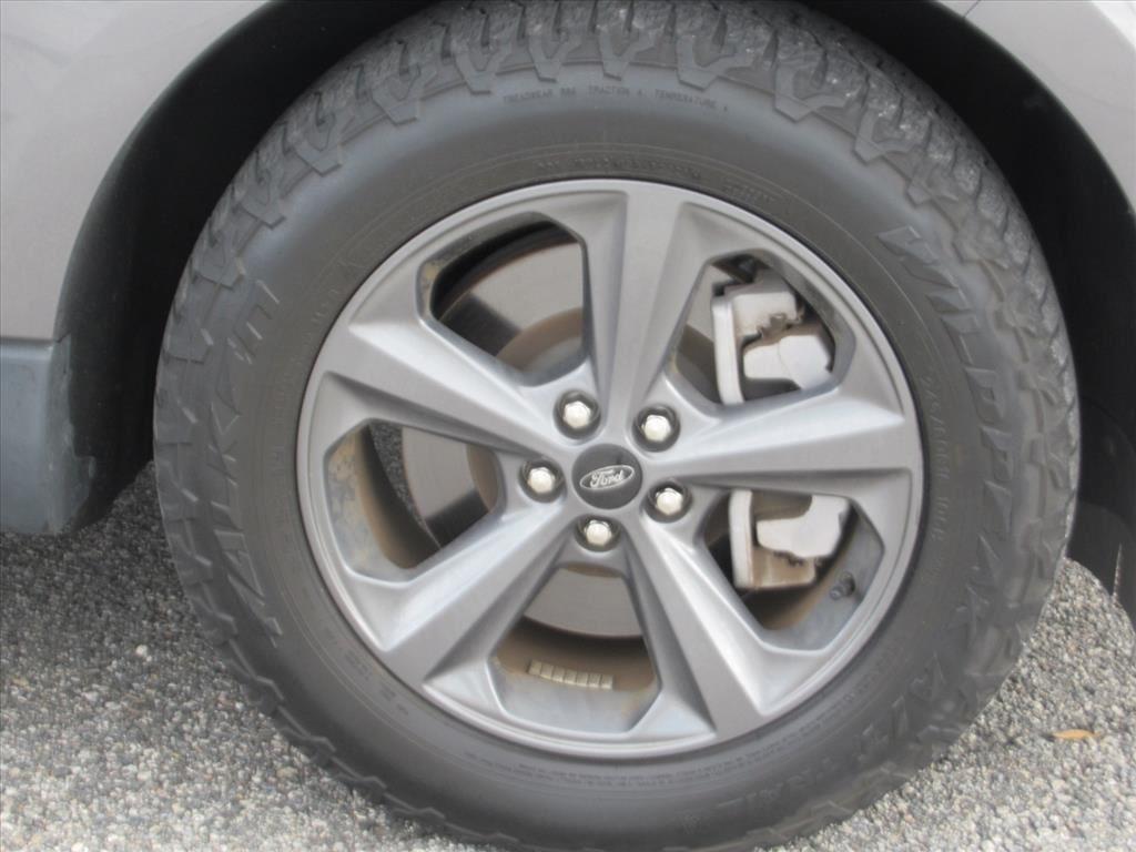 used 2022 Ford Edge car, priced at $22,750