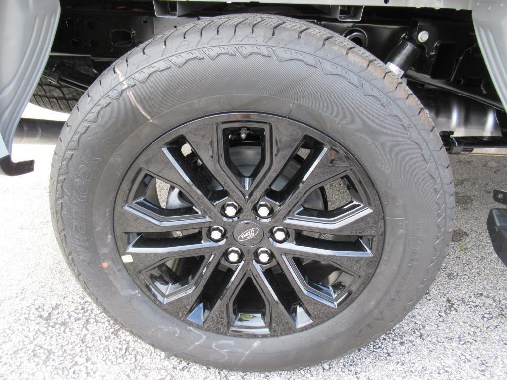 new 2025 Ford F-150 car, priced at $71,040