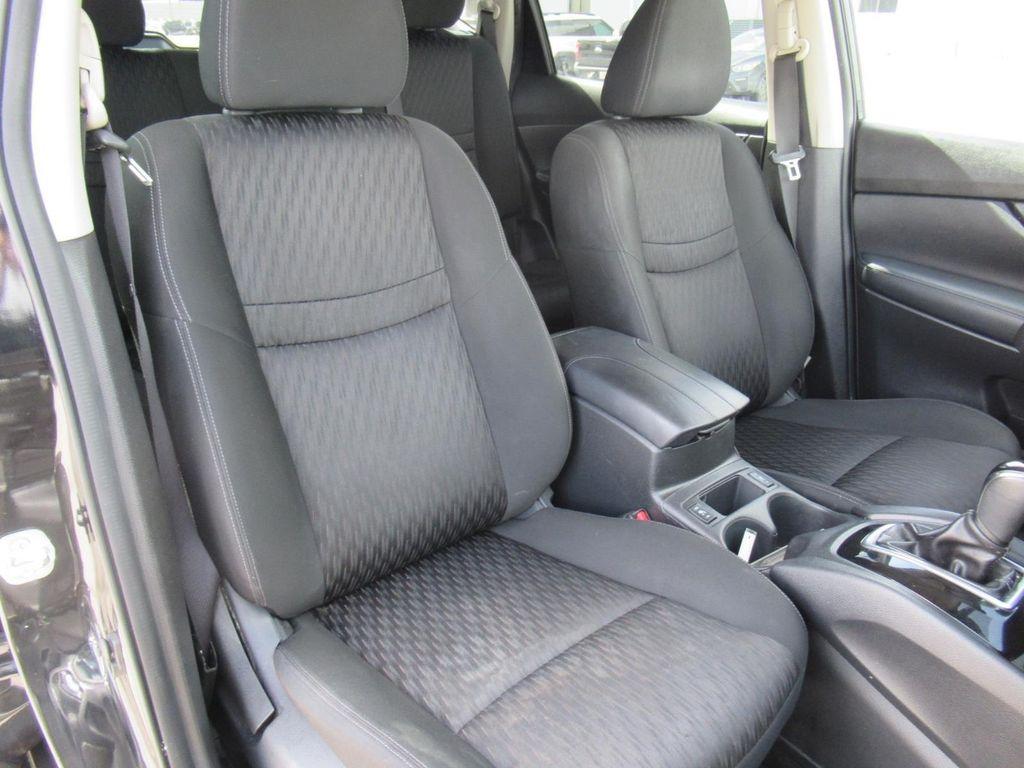 used 2019 Nissan Rogue car, priced at $13,868