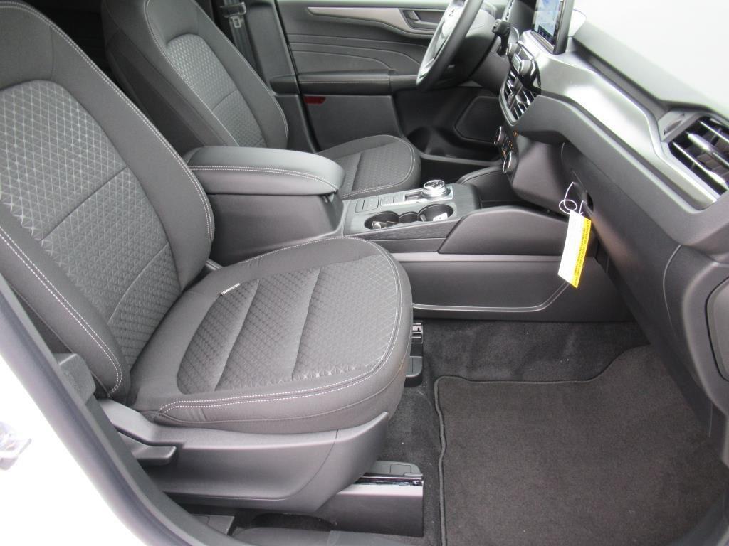 new 2025 Ford Escape car, priced at $25,571