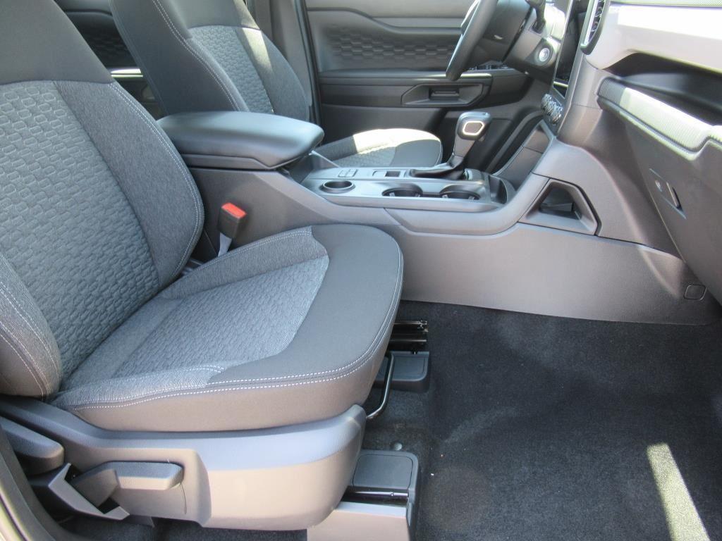 new 2025 Ford Ranger car, priced at $33,598