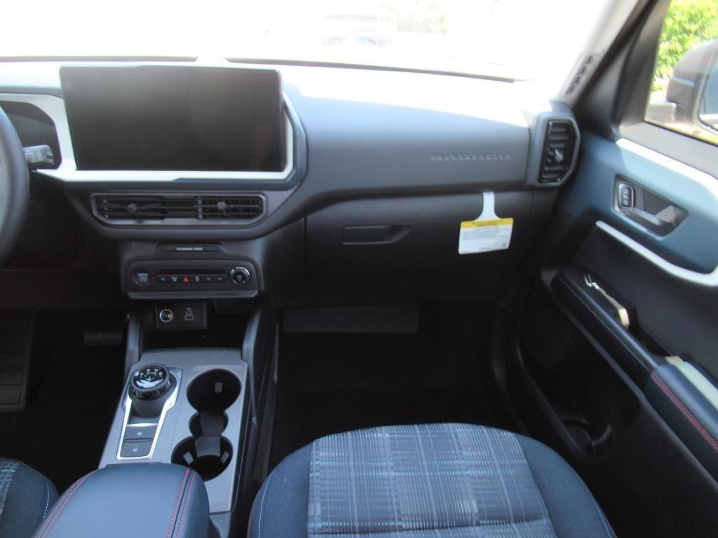 new 2025 Ford Bronco Sport car, priced at $33,323