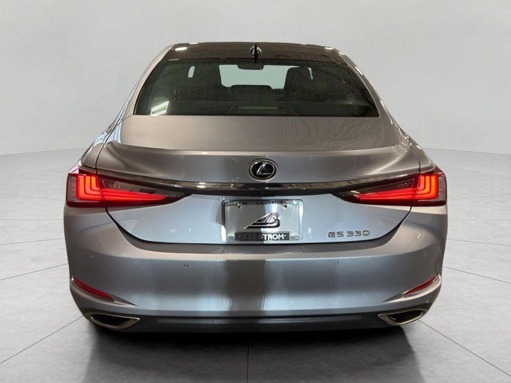 used 2022 Lexus ES 350 car, priced at $22,131