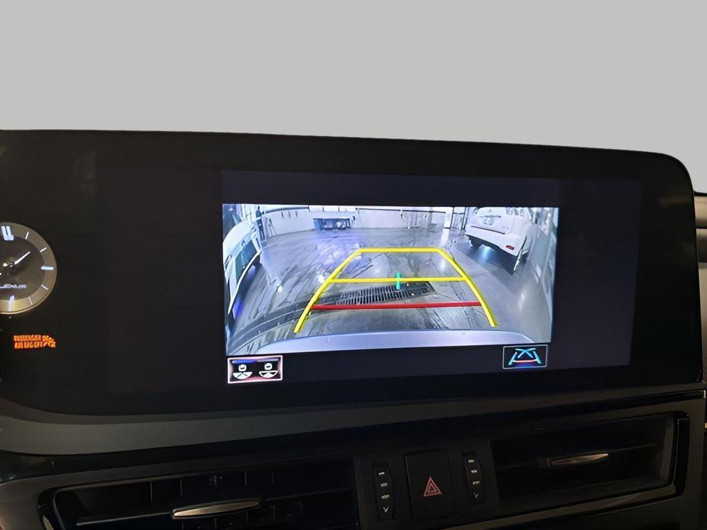 used 2022 Lexus ES 350 car, priced at $22,131