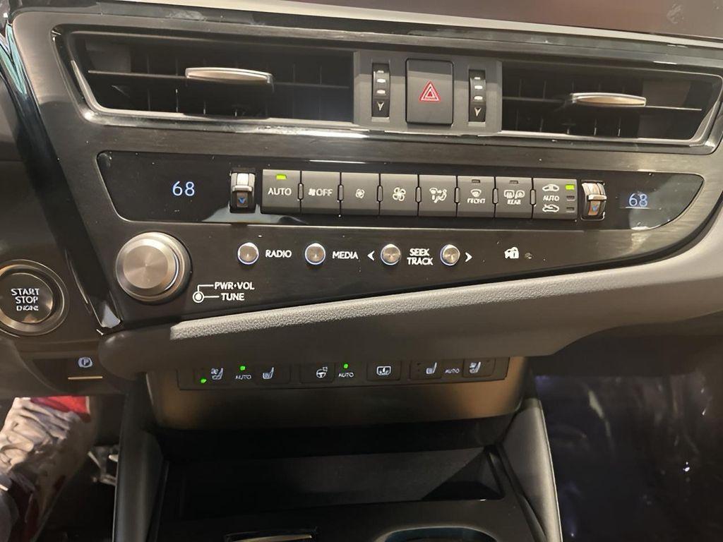 new 2025 Lexus ES 350 car, priced at $53,775