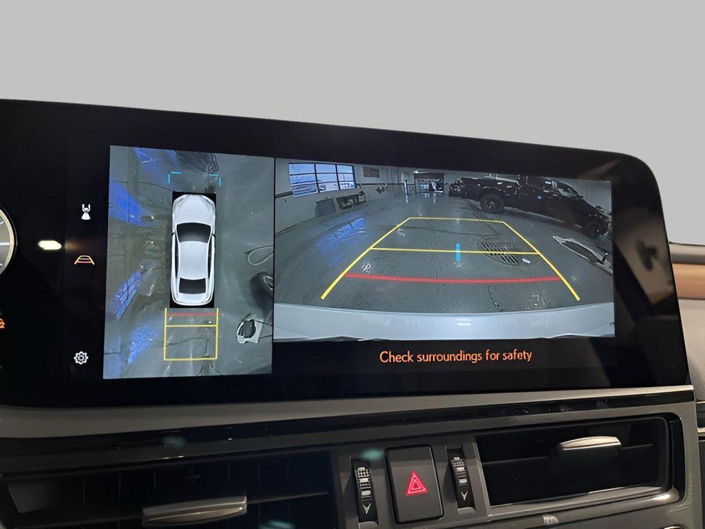 new 2025 Lexus ES 350 car, priced at $52,724