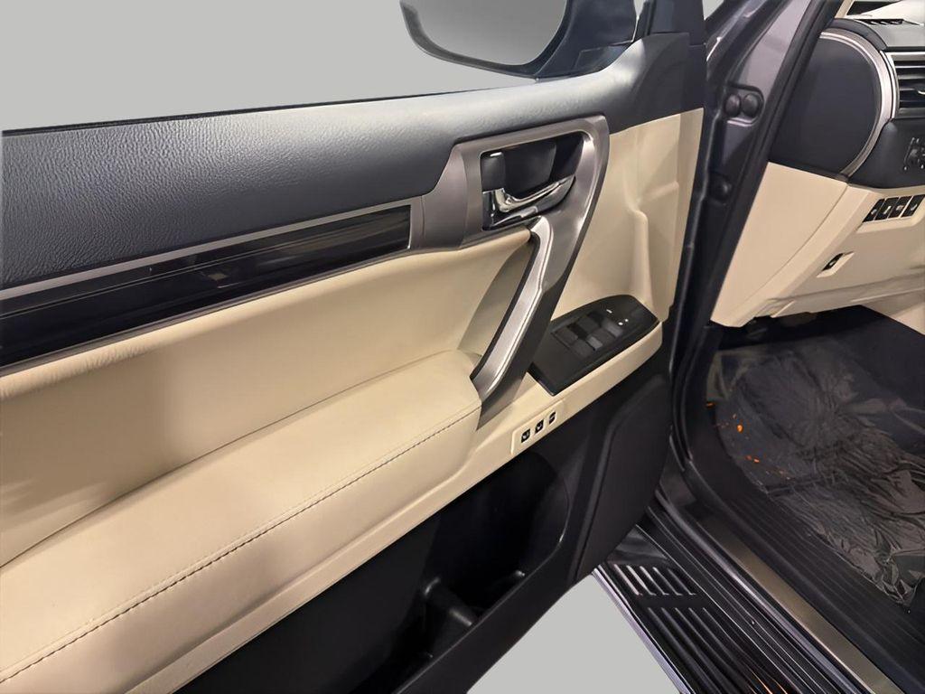 used 2023 Lexus GX 460 car, priced at $51,191