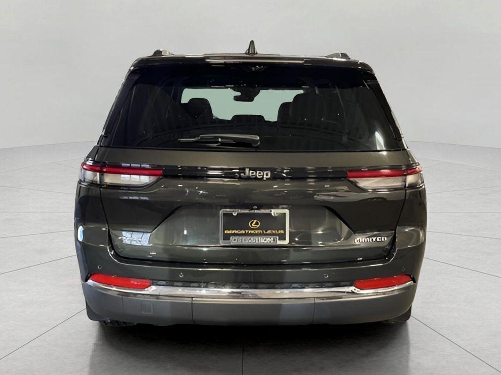used 2023 Jeep Grand Cherokee car, priced at $29,978
