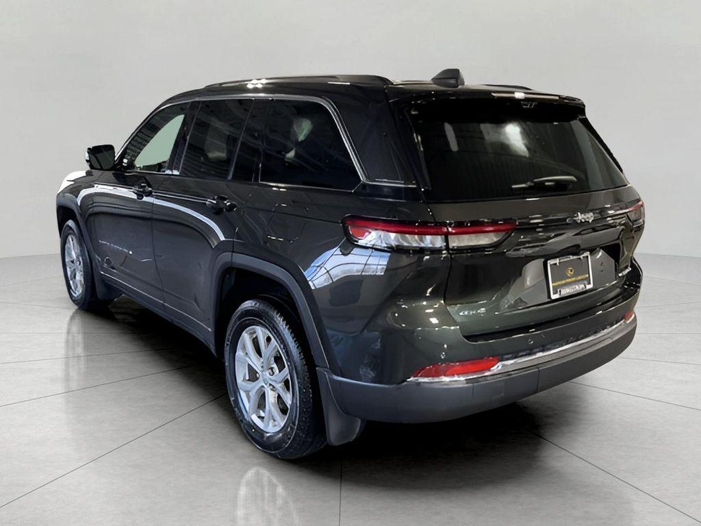 used 2023 Jeep Grand Cherokee car, priced at $29,978