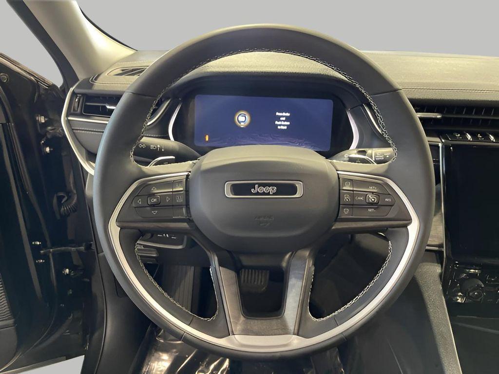 used 2023 Jeep Grand Cherokee car, priced at $29,978