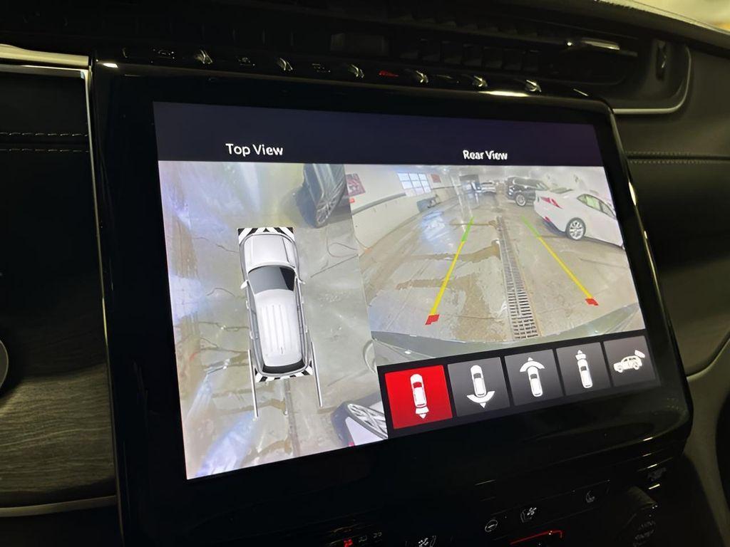 used 2023 Jeep Grand Cherokee car, priced at $29,978