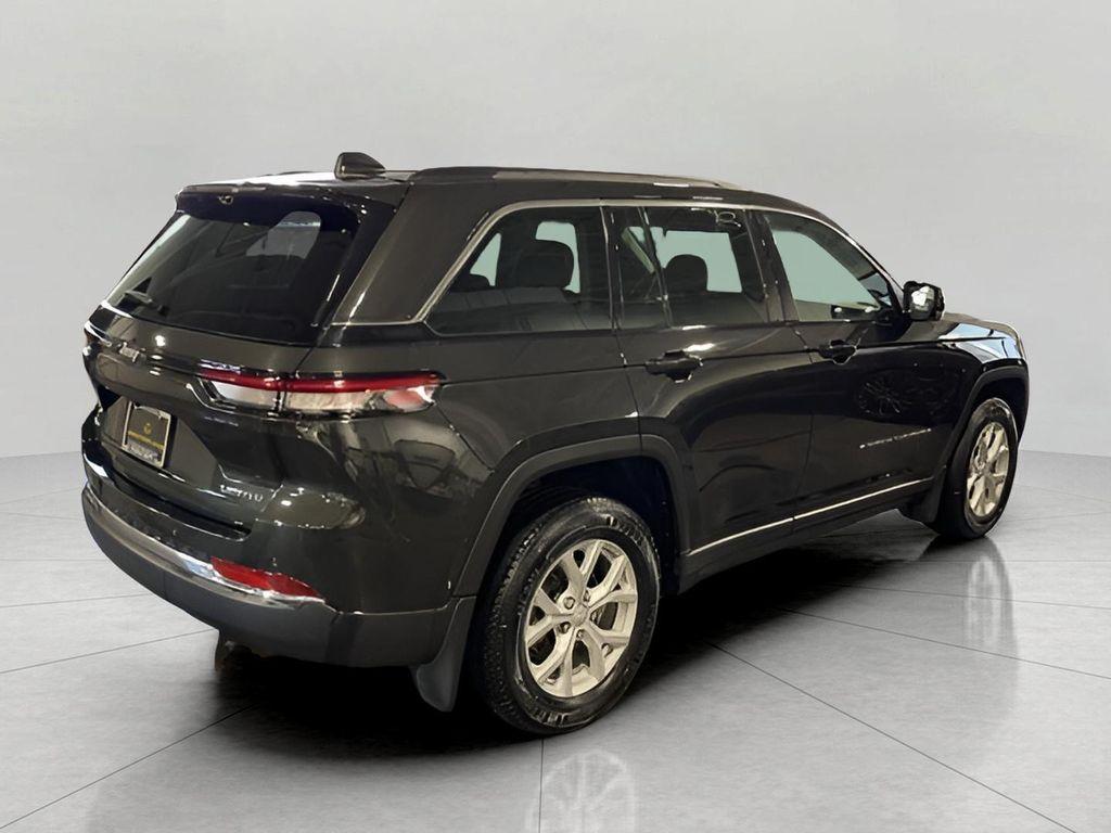 used 2023 Jeep Grand Cherokee car, priced at $29,978
