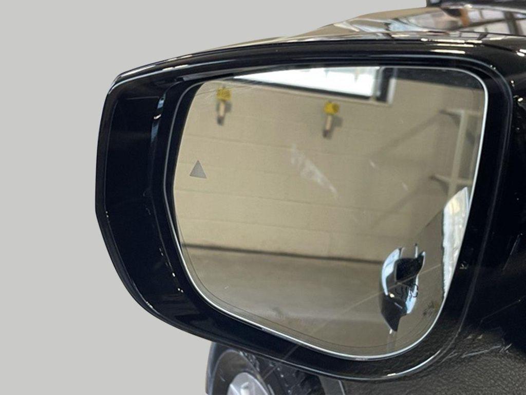 used 2023 Jeep Grand Cherokee car, priced at $29,978