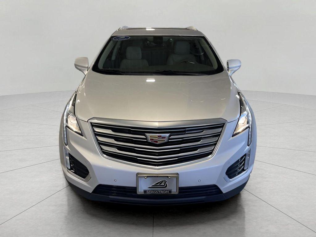 used 2017 Cadillac XT5 car, priced at $17,512