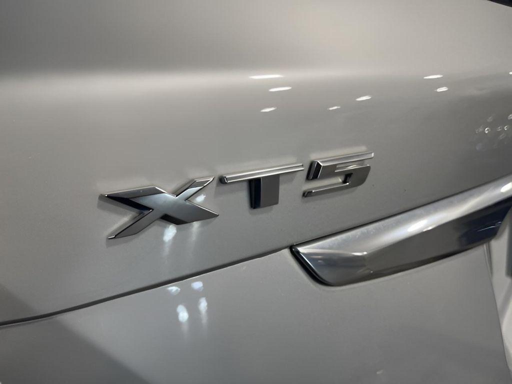 used 2017 Cadillac XT5 car, priced at $17,512