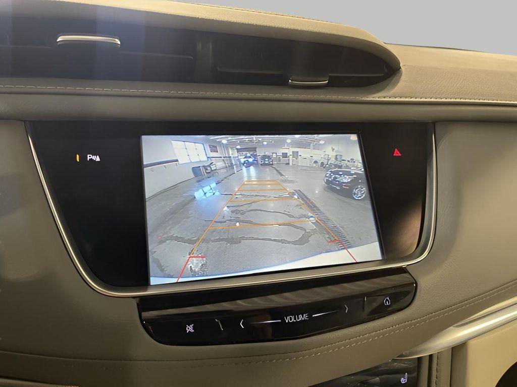 used 2017 Cadillac XT5 car, priced at $17,512