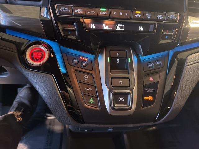 used 2024 Honda Odyssey car, priced at $39,354
