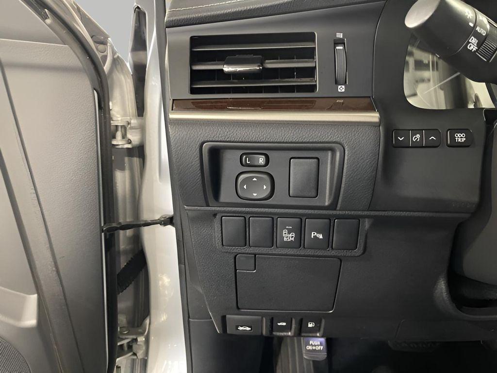 used 2013 Lexus ES 350 car, priced at $14,152