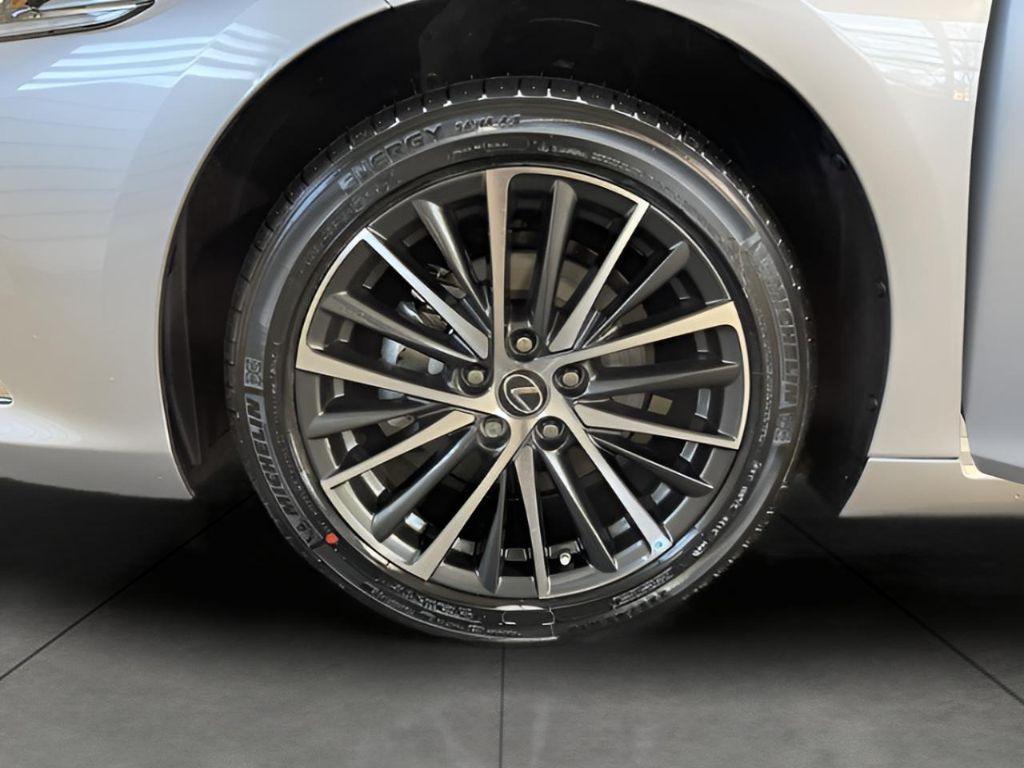 new 2025 Lexus ES 350 car, priced at $47,301
