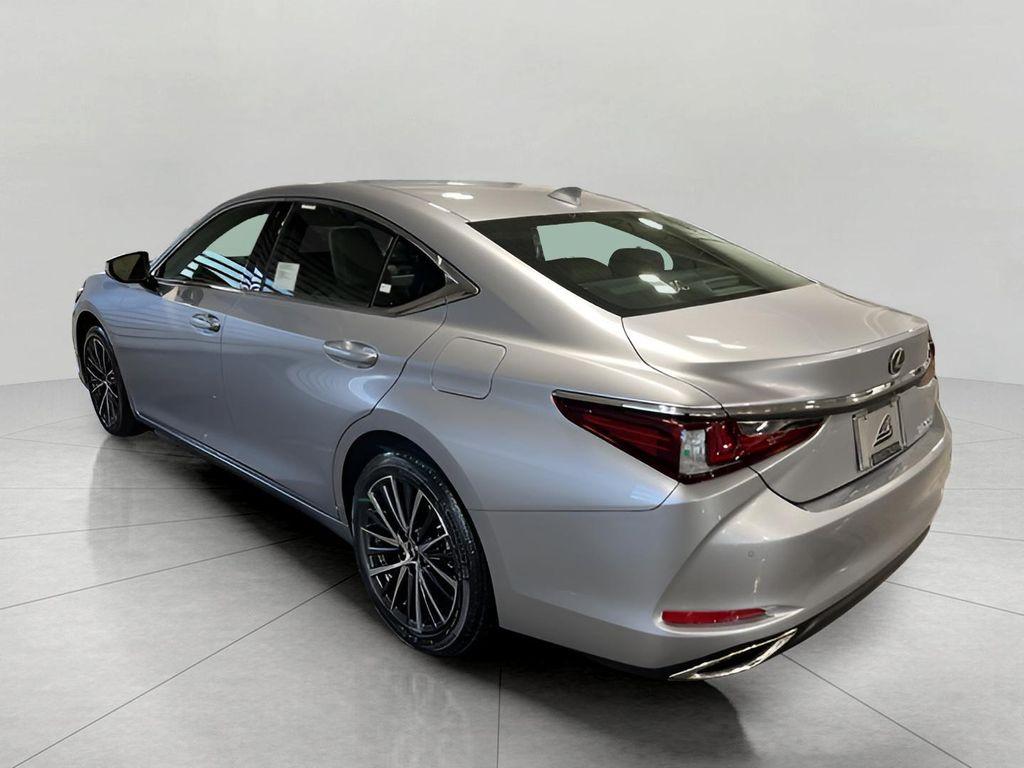 new 2025 Lexus ES 350 car, priced at $47,301