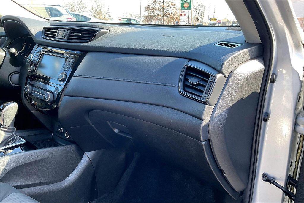 used 2020 Nissan Rogue car, priced at $17,509