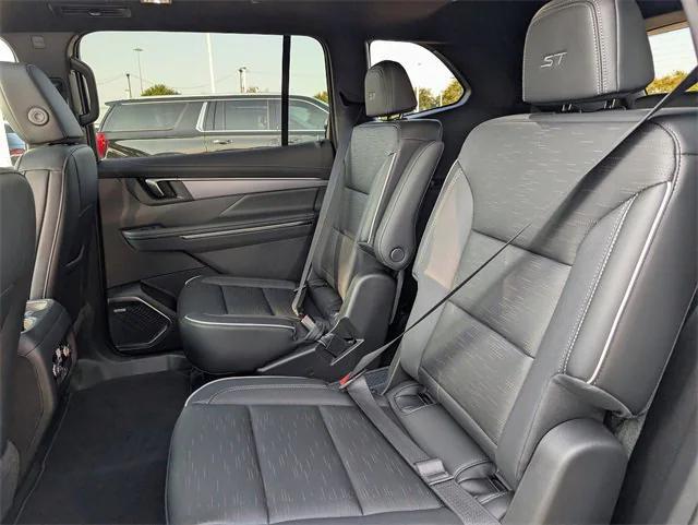 new 2026 Buick Enclave car, priced at $46,205