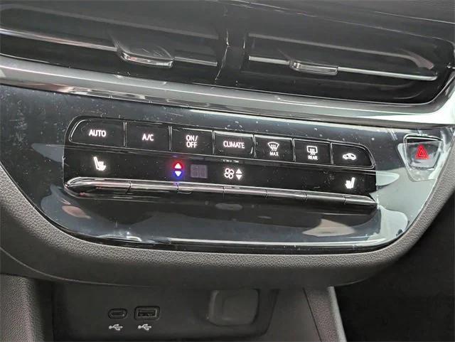 new 2026 Buick Envista car, priced at $31,290