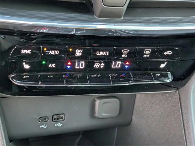 new 2026 Buick Encore GX car, priced at $25,589