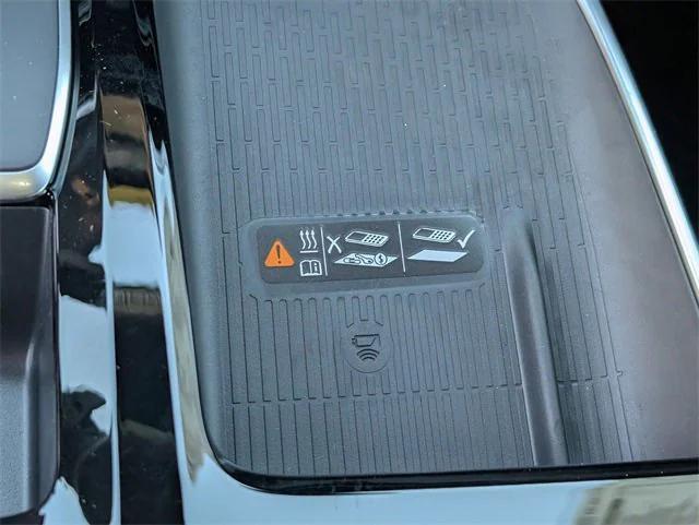 new 2026 Buick Enclave car, priced at $38,490