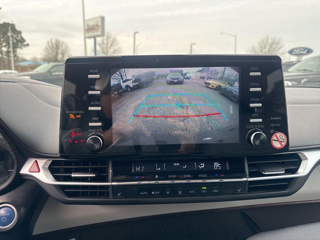 used 2024 Toyota Sienna car, priced at $39,733