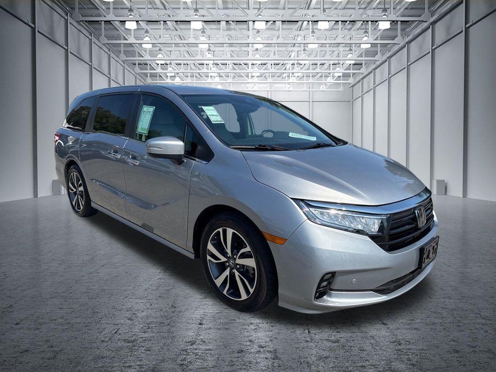 used 2023 Honda Odyssey car, priced at $27,663