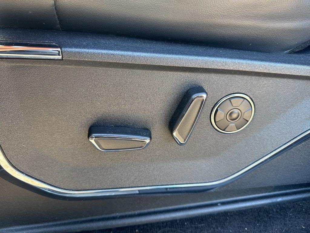 used 2022 Ford F-150 car, priced at $36,399