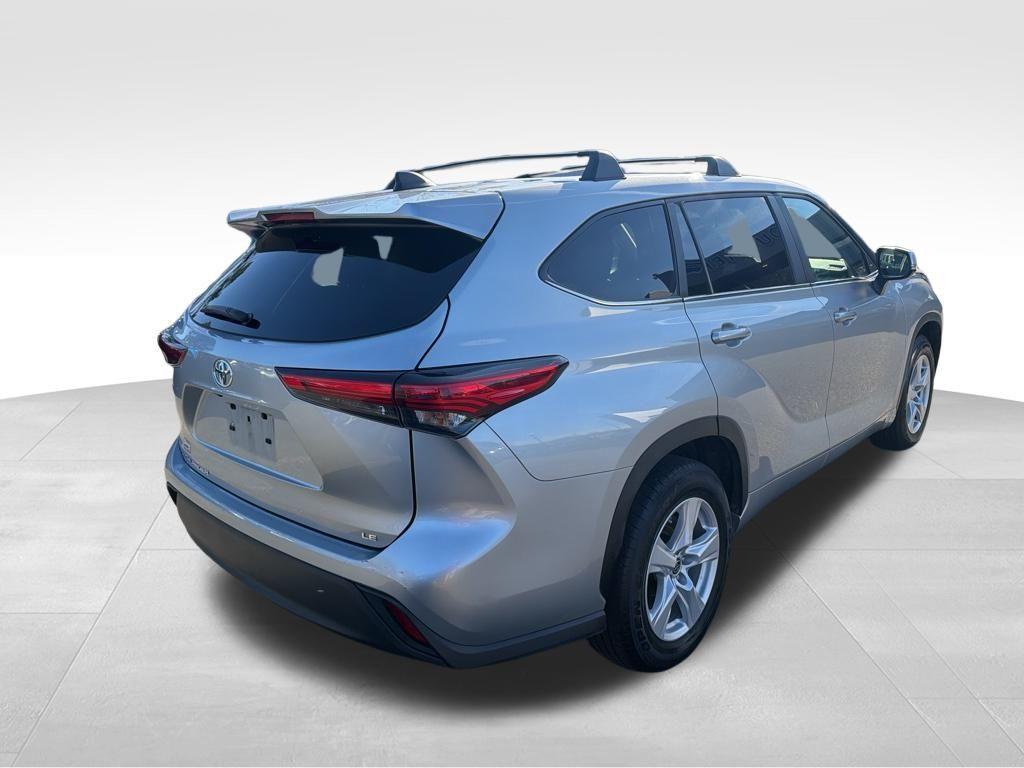 used 2023 Toyota Highlander car, priced at $30,475