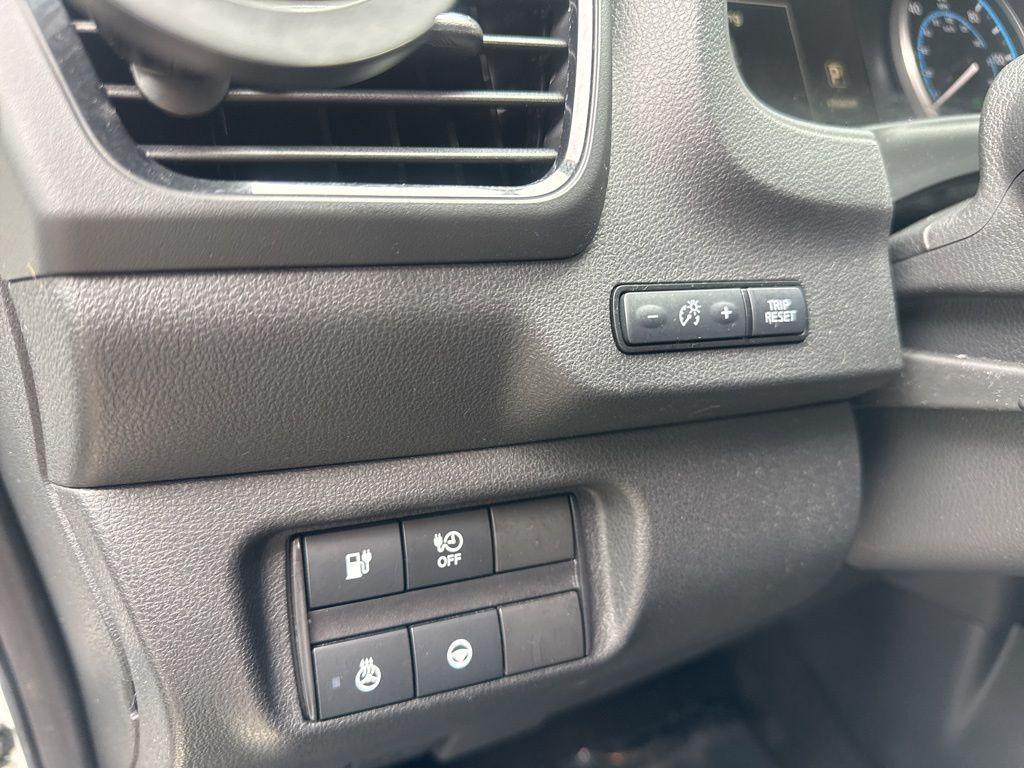 used 2022 Nissan Leaf car, priced at $8,266