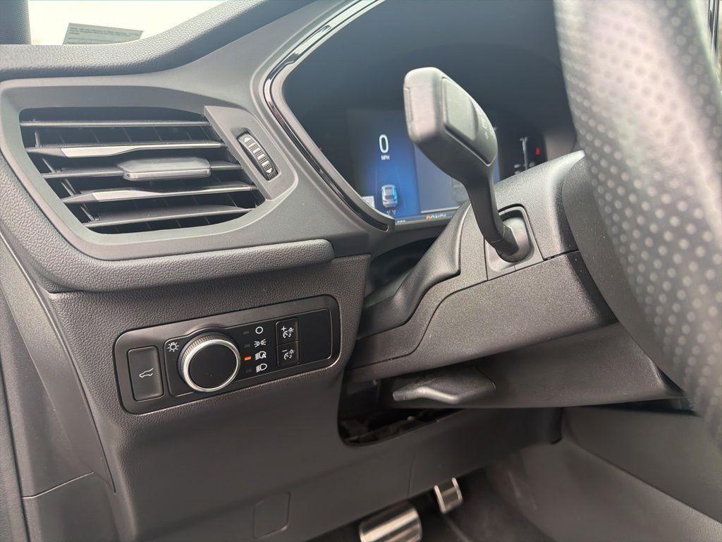used 2023 Ford Escape car, priced at $23,297