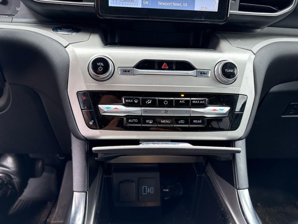 used 2022 Ford Explorer car, priced at $27,335