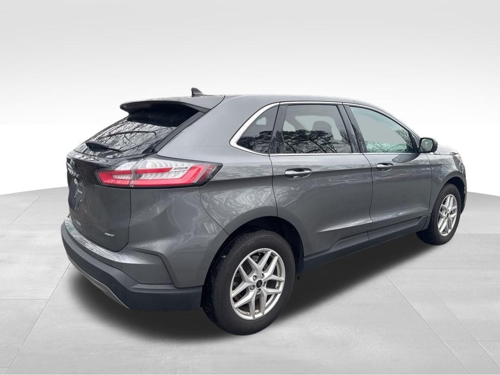 used 2024 Ford Edge car, priced at $21,923