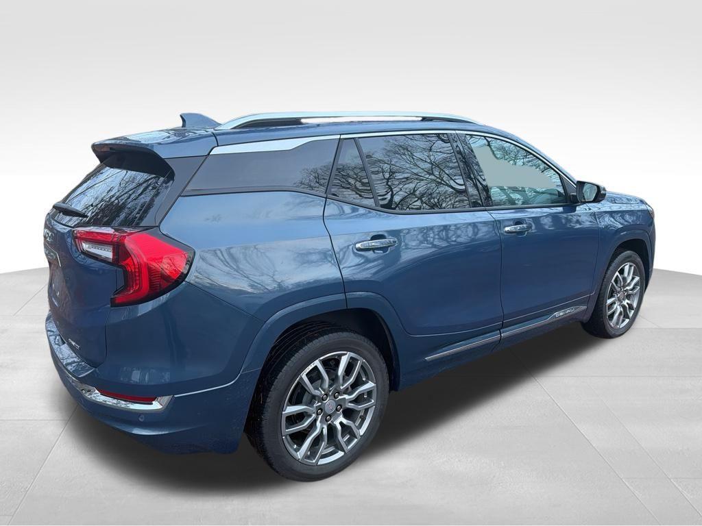 used 2024 GMC Terrain car, priced at $31,989