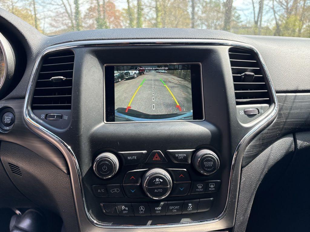 used 2021 Jeep Grand Cherokee car, priced at $19,381