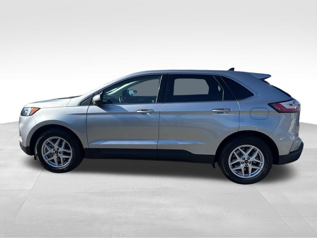 used 2024 Ford Edge car, priced at $19,499