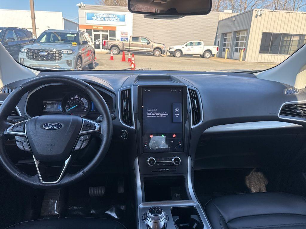 used 2024 Ford Edge car, priced at $19,499