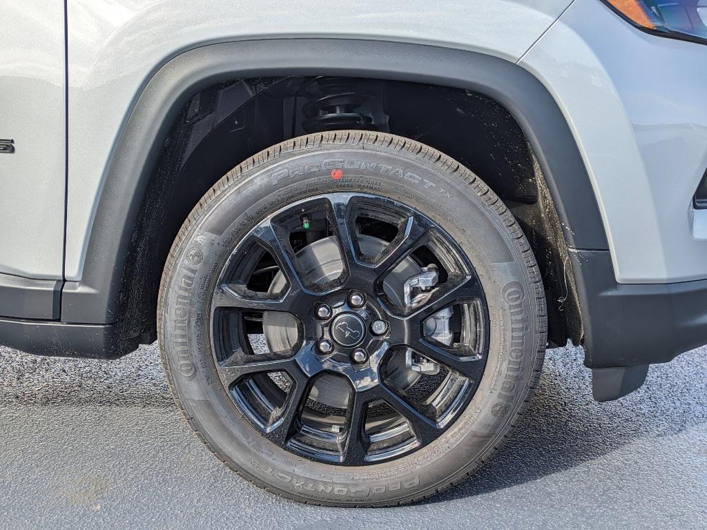 new 2026 Jeep Compass car, priced at $31,489