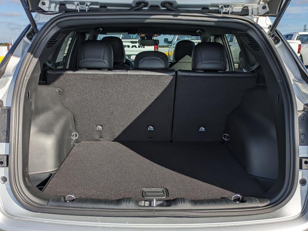 new 2026 Jeep Compass car, priced at $31,489