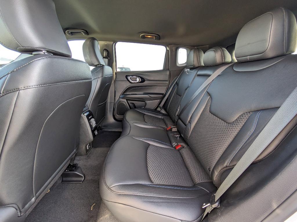 new 2026 Jeep Compass car, priced at $31,489