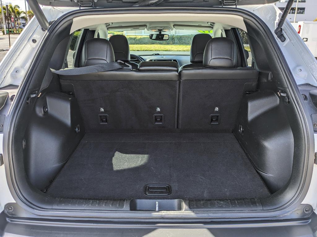 used 2019 Jeep Cherokee car, priced at $15,986